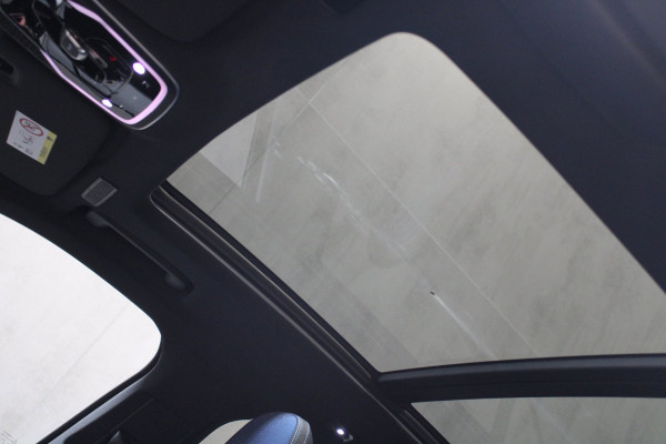 Lynk & Co 01 1.5 NL Auto/Zwarte hemel/Rijklaar/Trekhaak Rijklaar