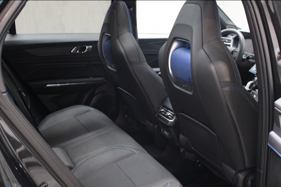 Lynk & Co 01 1.5 NL Auto/Zwarte hemel/Rijklaar/Trekhaak Rijklaar