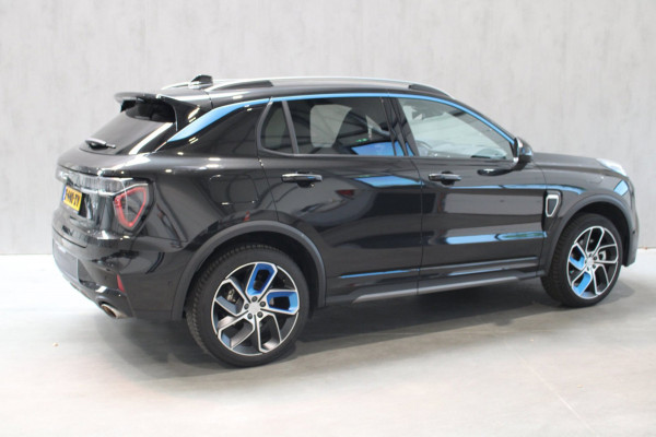 Lynk & Co 01 1.5 NL Auto/Zwarte hemel/Rijklaar/Trekhaak Rijklaar