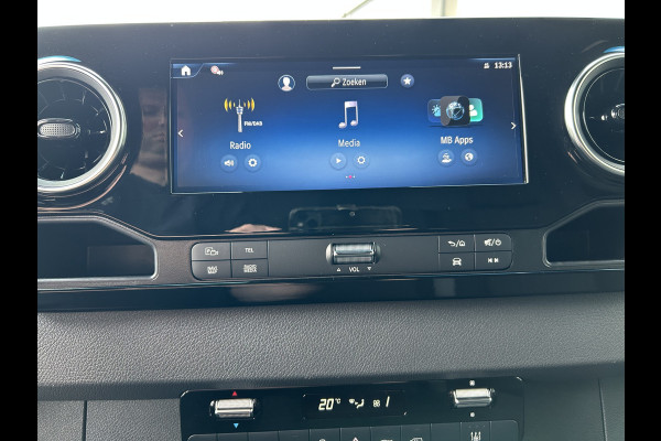 Mercedes-Benz eSprinter 320 L2 H2 Pro 81kWh / Snel laden 115Kw / Trekhaak / MBUX / Navigatie / Camera / Cruise control / Airco / 270 Graden achterdeuren