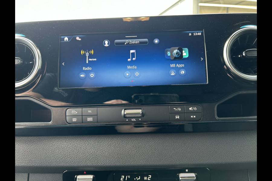 Mercedes-Benz eSprinter 320 L2 H2 Pro 81kWh / Snel laden 115Kw / Trekhaak / MBUX / Navigatie / Camera / Cruise control / Airco / 270 Graden achterdeuren