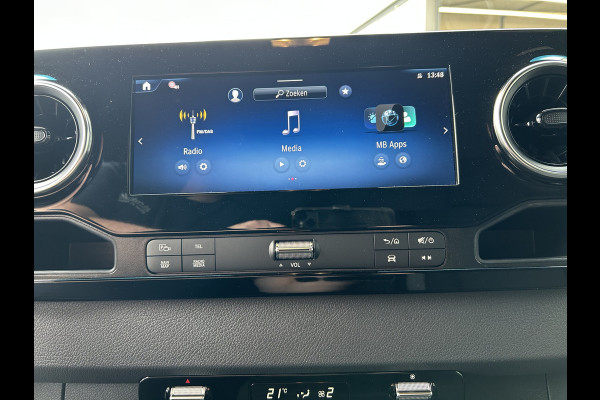 Mercedes-Benz eSprinter 320 L2 H2 Pro 81kWh / Snel laden 115Kw / Trekhaak / MBUX / Navigatie / Camera / Cruise control / Airco / 270 Graden achterdeuren