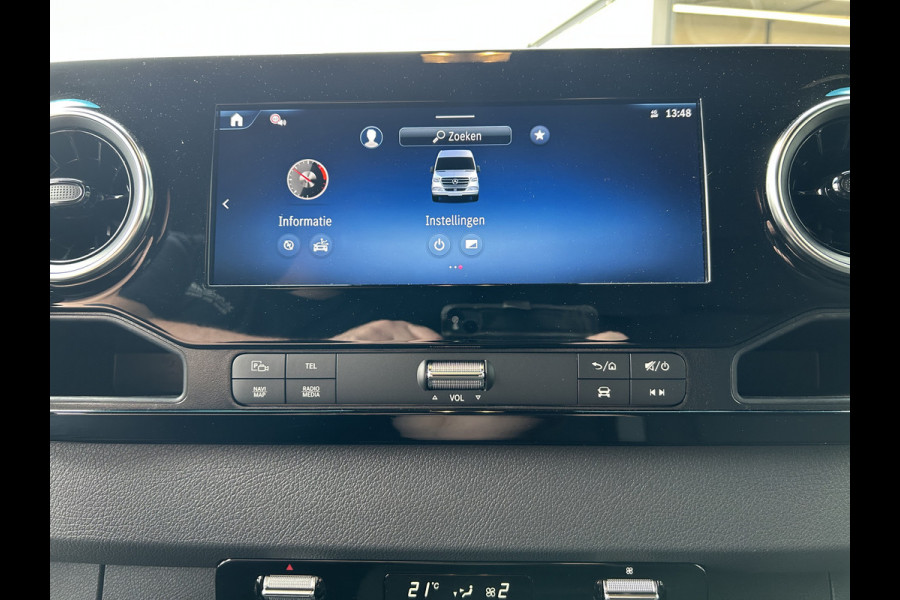 Mercedes-Benz eSprinter 320 L2 H2 Pro 81kWh / Snel laden 115Kw / Trekhaak / MBUX / Navigatie / Camera / Cruise control / Airco / 270 Graden achterdeuren