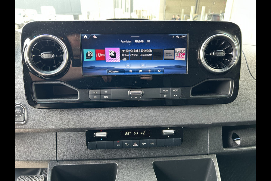 Mercedes-Benz Sprinter 317 CDI L2 H2 Pro LED / MBUX / Navigatie / Camera / Parkeersensoren / Cruise control / Airco / 270 Graden achterdeuren