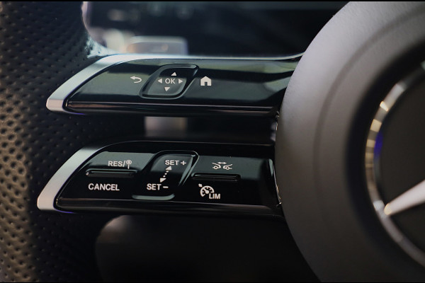 Mercedes-Benz E-Klasse Estate 300 e AMG 53 Look / HYPERSCREEN / BURMESTER / Head Up / 360 Camera / Aug Reality / Pano / 22 Inch