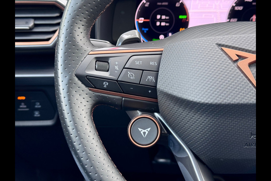 CUPRA Leon 1.4 e-Hybrid VZ Copper Edition Pano/Memory/Camera