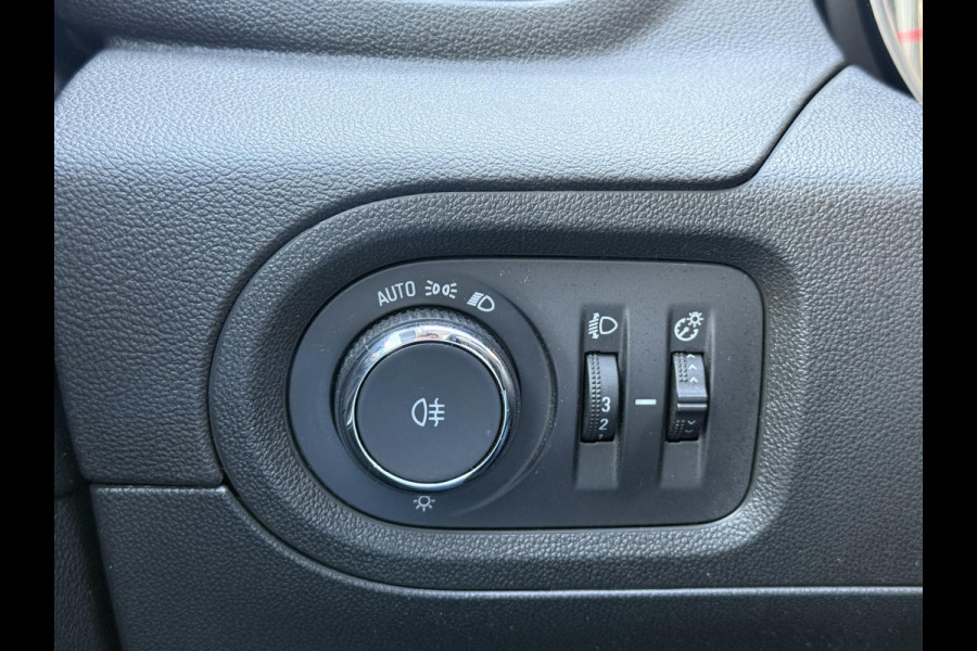 Opel Grandland X 1.2 Turbo Innovation 2e Eigenaar|Clima|Cruise|Trekhaak|PDC V+A|APK tot 03-2027