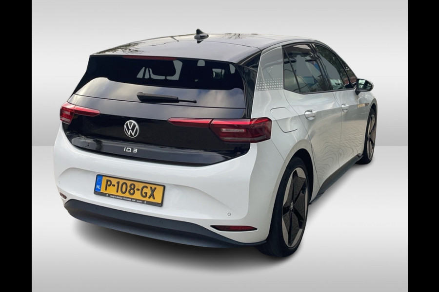 Volkswagen ID.3 First Max 58 kWh / SOH 93% / Full option! / Panoramadak / Camera / Head-up / Keyless / 20'' / ACC / Dodehoek / Elektr. stoelen / Massage / Navigatie / Stuurverwarming