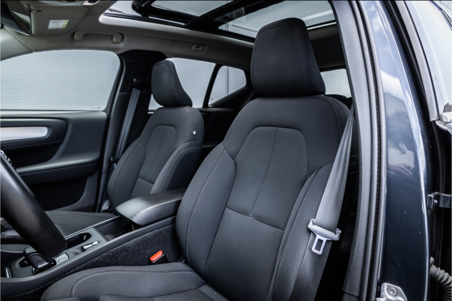 Volvo XC40 1.5 T4 Recharge Inscription Expression Trekhaak / Pano / Harman Kardon / Sportstoel