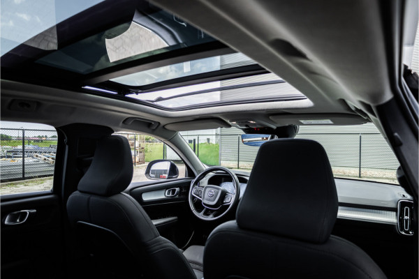Volvo XC40 1.5 T4 Recharge Inscription Expression Trekhaak / Pano / Harman Kardon / Sportstoel