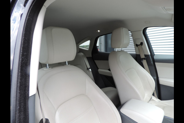 Jaguar E-Pace 2.0 D150 R-Dynamic S
