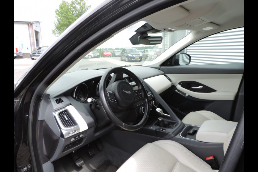 Jaguar E-Pace 2.0 D150 R-Dynamic S