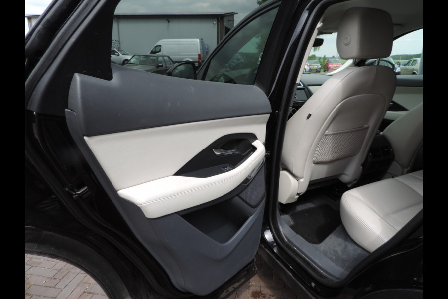 Jaguar E-Pace 2.0 D150 R-Dynamic S