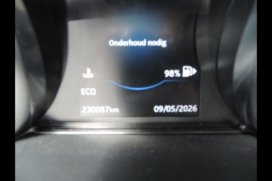 Jaguar E-Pace 2.0 D150 R-Dynamic S