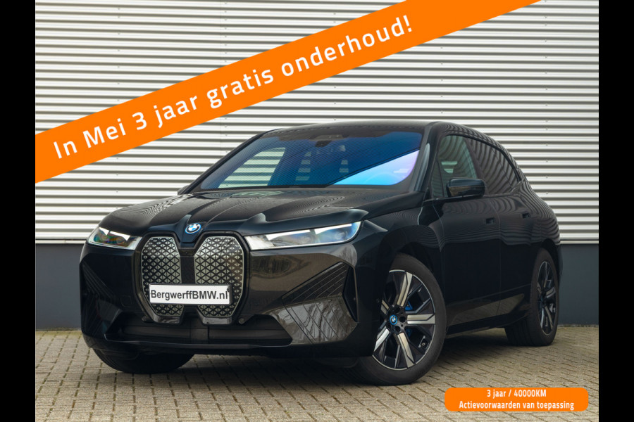 BMW iX xDrive50 - Luchtvering - Sportpakket - Driving + Parking Ass Prof