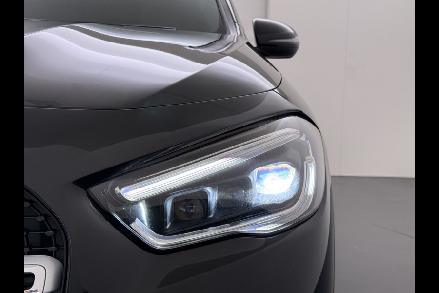 Mercedes-Benz GLA 250e Luxury // SoH 98% // Panoramadak // Memory // MultiBeam LED // Carplay // Keyless // Augmented Reality Sfeerverlichting