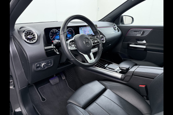 Mercedes-Benz GLA 250e Luxury // SoH 98% // Panoramadak // Memory // MultiBeam LED // Carplay // Keyless // Augmented Reality Sfeerverlichting