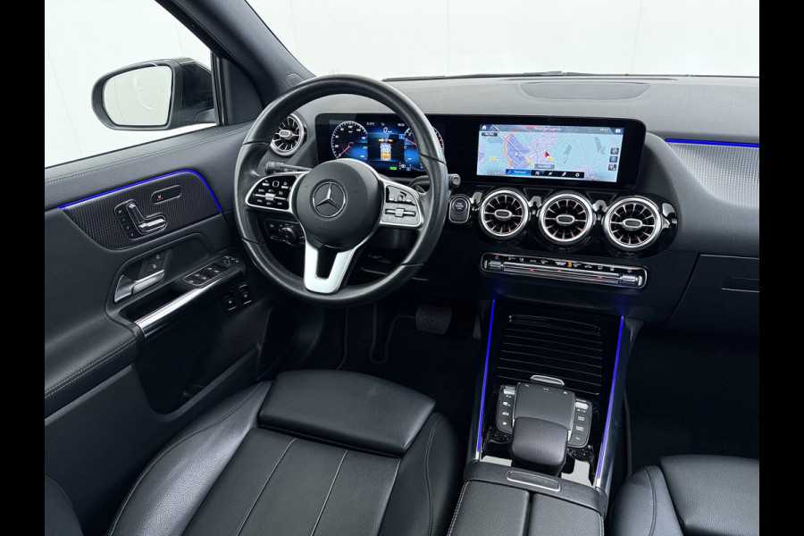 Mercedes-Benz GLA 250e Luxury // SoH 98% // Panoramadak // Memory // MultiBeam LED // Carplay // Keyless // Augmented Reality Sfeerverlichting