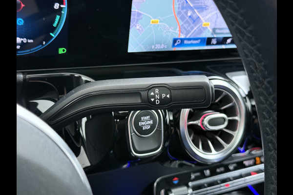 Mercedes-Benz GLA 250e Luxury // SoH 98% // Panoramadak // Memory // MultiBeam LED // Carplay // Keyless // Augmented Reality Sfeerverlichting
