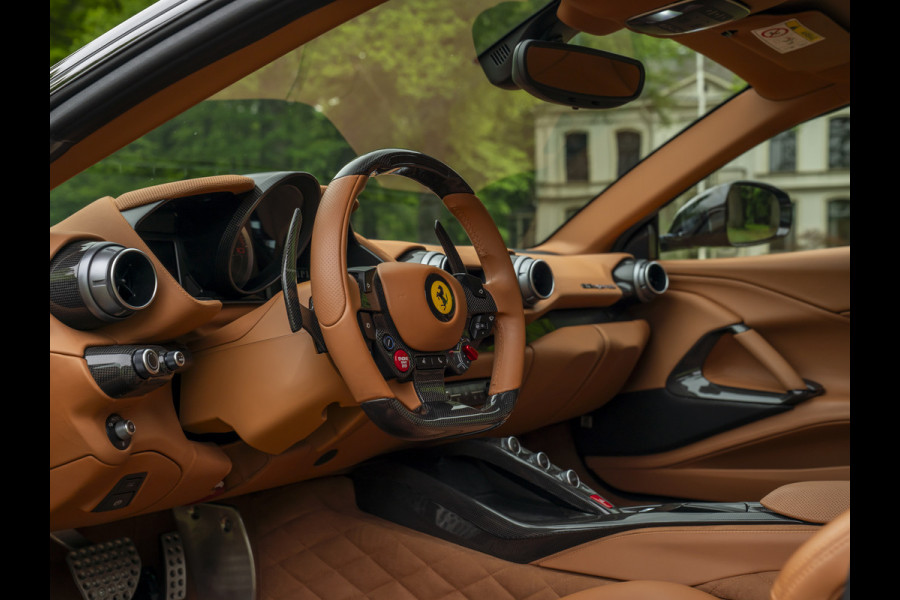 Ferrari 812 Superfast | Atelier Car | Full alcantara & carbon!