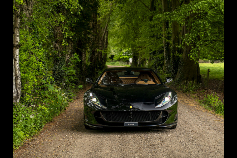 Ferrari 812 Superfast | Atelier Car | Full alcantara & carbon!