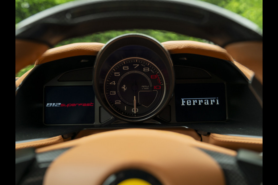 Ferrari 812 Superfast | Atelier Car | Full alcantara & carbon!