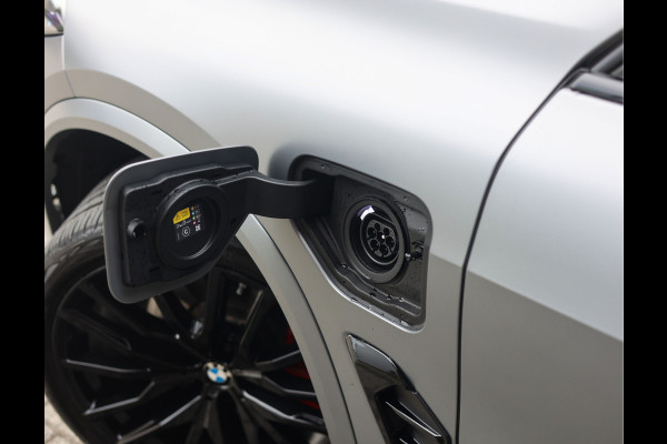 BMW X5 50e xDrive | M Performance - Pano - Trekhaak