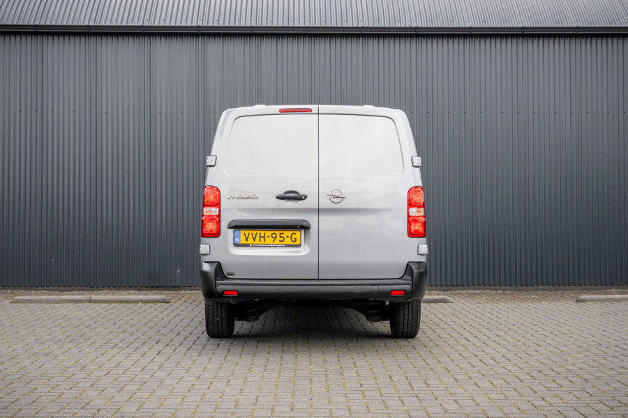 Opel Vivaro 2.0 | 145 PK | L3H1 | Camera | Carplay | Cruise | Airco | Parkeersensoren | 3-Zits