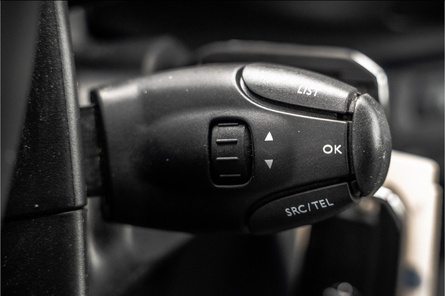Opel Vivaro 2.0 | 145 PK | L3H1 | Camera | Carplay | Cruise | Airco | Parkeersensoren | 3-Zits