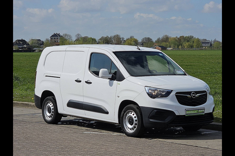Opel Combo 1.5D L2H1 Edition L2 Navi Trekhaak NAP Airco Mf-Stuurwiel 1e Eigenaar Oh-Historie!
