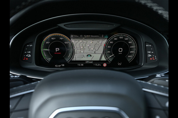 Audi Q8 60 TFSI e quattro Pro Line S Competition | Audi exclusive | 5 jaar garantie | Panoramadak | massage stoelen | 4 wiel besturing | Soft-close | Elektr. Trekhaak | Achteras besturing | Oled achterlichten