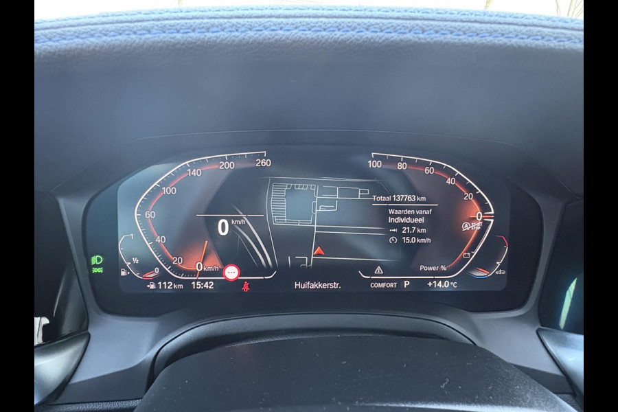 BMW 3 Serie Sedan 320i High Executive M Sport Pakket Automaat / Live Cockpit Professional / Leder / 19 Inch / Head-Up Display / Adaptive Cruise Control / Hifi / Shadow Line / M Sportremsysteem / Achteruitrijcamera