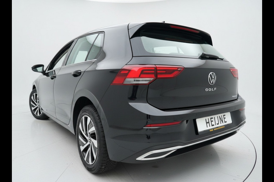 Volkswagen Golf 1.4 eHybrid 204PK PHEV DSG STYLE CAMERA/CARPLAY/SFEERVERL.