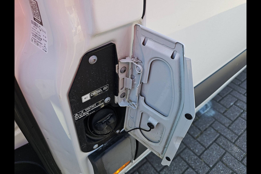 Mercedes-Benz Sprinter 317 L3H2 3.5T Trekhaak Mbux Camera 170Pk Euro6 Airco! L3H2 3.5T-AHG Mbux Camera 170Pk Euro6 Airco!
