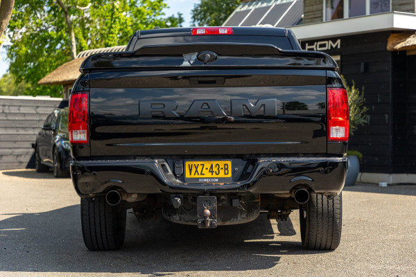 Dodge Ram 1500 5.7 V8 4x4 Crew Cab Big Horn Trekhaak I LPG I Sidebars I CarPlay I BTW I NAP