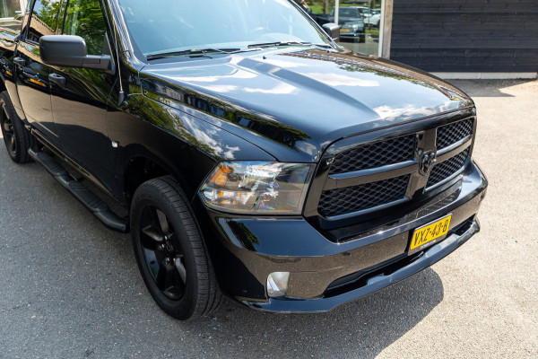 Dodge Ram 1500 5.7 V8 4x4 Crew Cab Big Horn Trekhaak I LPG I Sidebars I CarPlay I BTW I NAP