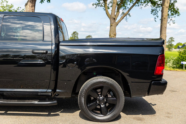 Dodge Ram 1500 5.7 V8 4x4 Crew Cab Big Horn Trekhaak I LPG I Sidebars I CarPlay I BTW I NAP