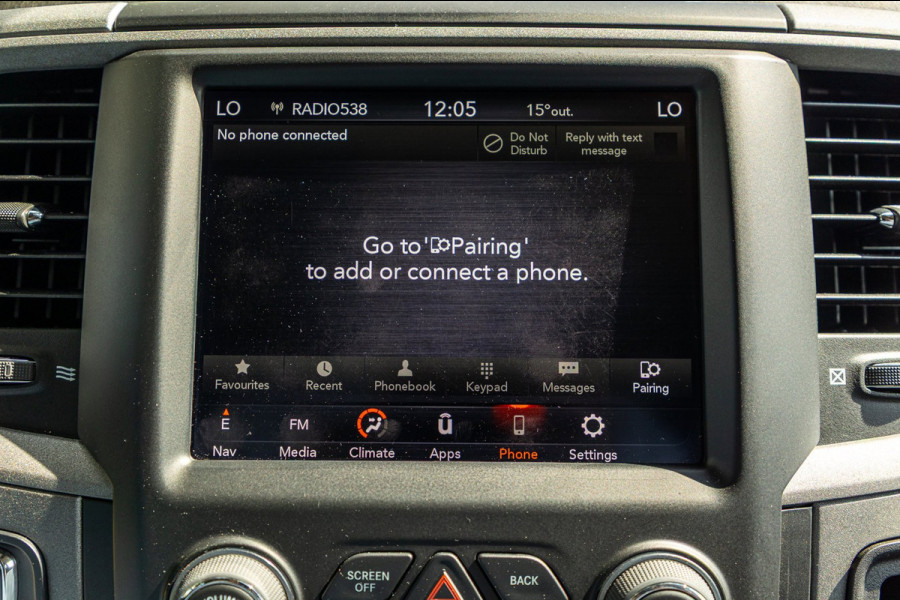 Dodge Ram 1500 5.7 V8 4x4 Crew Cab Big Horn Trekhaak I LPG I Sidebars I CarPlay I BTW I NAP