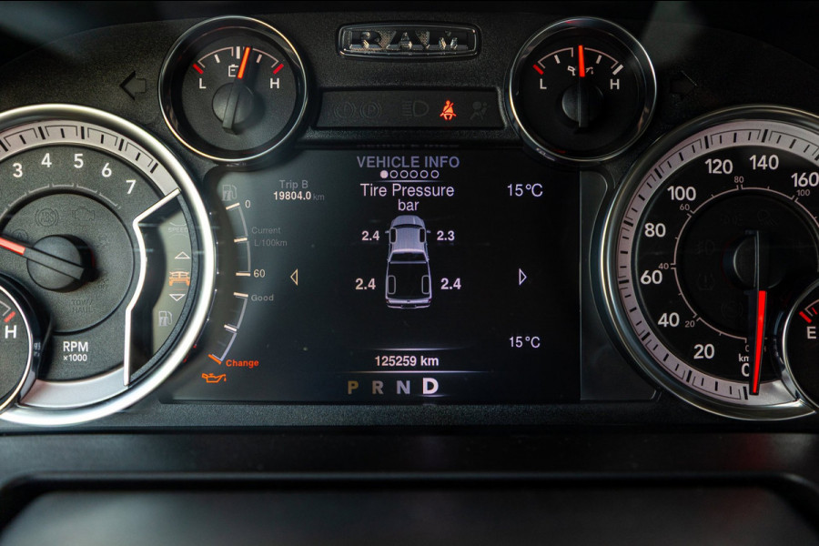 Dodge Ram 1500 5.7 V8 4x4 Crew Cab Big Horn Trekhaak I LPG I Sidebars I CarPlay I BTW I NAP