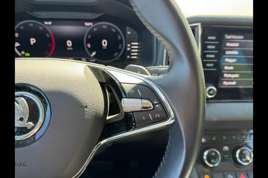 Škoda Karoq 1.5 TSI ACT 150PK DSG BUSINESS EDITION CAMERA/ACC/CARPLAY/LED