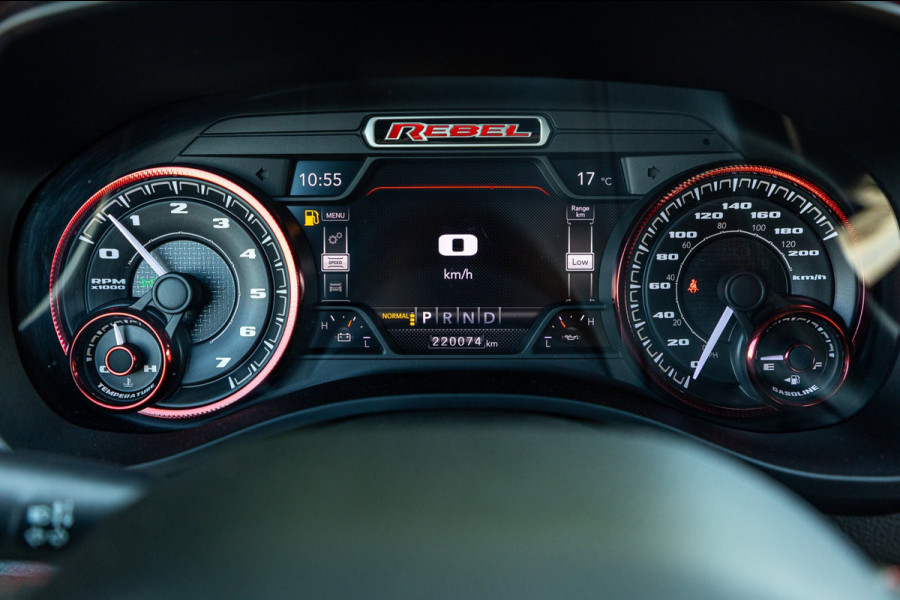 Dodge Ram 1500 5.7 V8 4x4 Crew Cab Rebel Panoramadak I Leder zwart rood I Camera I Nieuwe banden I LPG I Luchtvering I Trekhaak
