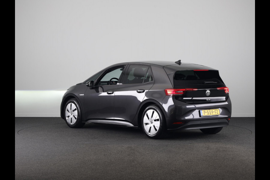 Volkswagen ID.3 Pro 58 kWh 204 pk | SOH 90% | Navigatie | Parkeersensoren | Achteruitrijcamera | Matrix LED koplampen | Stoelverwarming |