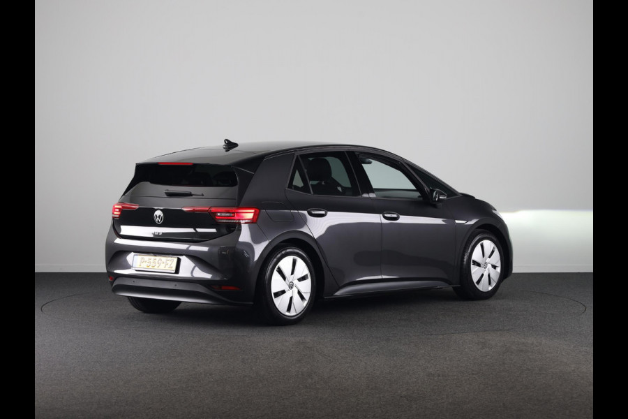 Volkswagen ID.3 Pro 58 kWh 204 pk | SOH 90% | Navigatie | Parkeersensoren | Achteruitrijcamera | Matrix LED koplampen | Stoelverwarming |