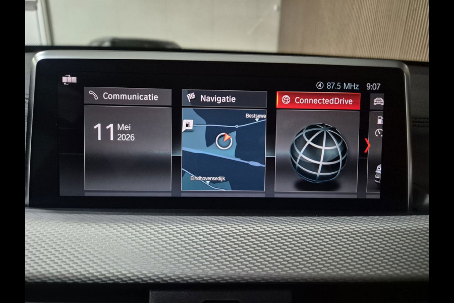 BMW X1 XDrive20i High Executive | Clima | Navi | Pano | Cruise | Camera | Stoelverwarming |