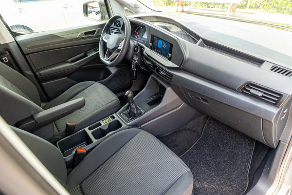 Volkswagen Caddy Cargo 2.0 TDI Comfort Trekhaak I Vloerplaat I Lat om Lat I Airco I Cruise I CarPlay I Android Auto I NAP