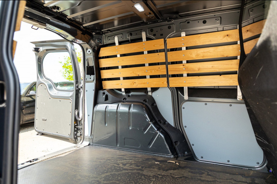 Volkswagen Caddy Cargo 2.0 TDI Comfort Trekhaak I Vloerplaat I Lat om Lat I Airco I Cruise I CarPlay I Android Auto I NAP