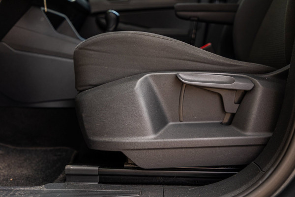 Volkswagen Caddy Cargo 2.0 TDI Comfort Trekhaak I Vloerplaat I Lat om Lat I Airco I Cruise I CarPlay I Android Auto I NAP