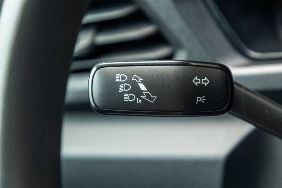 Volkswagen Caddy Cargo 2.0 TDI Comfort Trekhaak I Vloerplaat I Lat om Lat I Airco I Cruise I CarPlay I Android Auto I NAP
