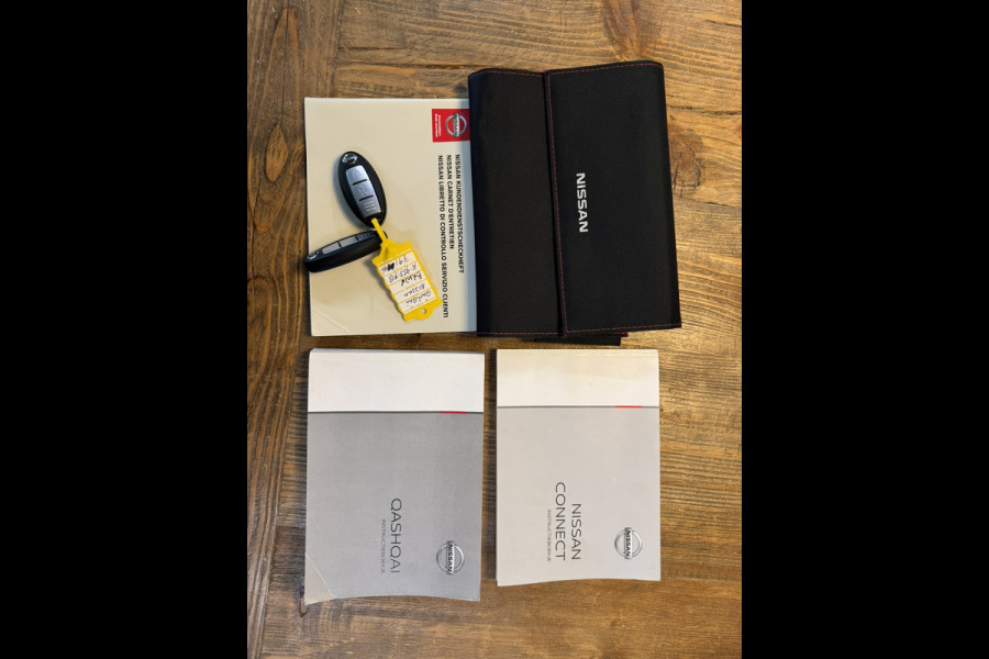 Nissan QASHQAI 1.3 DIG-T N-Connecta 160PK Led Panorama Clima Cruise Carplay Pds+360 camera