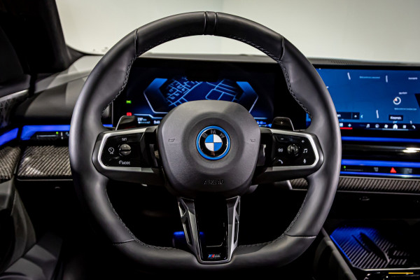 BMW 5 Serie Touring 550e xDrive|M-sport PRO|B&O|Fis €85.000